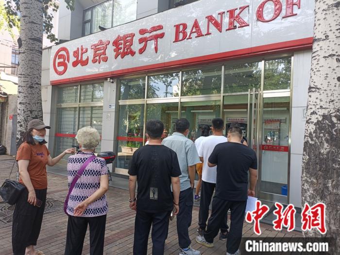 东阳最新上海24小时套医保卡的银行方法分析(最方便真实的东阳上海套医保卡一般几个点方法)